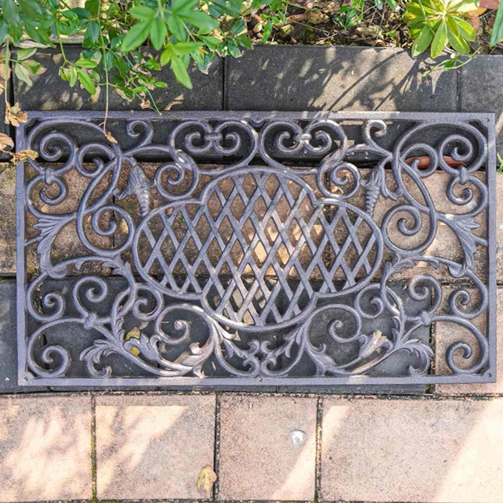 classic-design-iron-door-mats-ironwroughtdoors